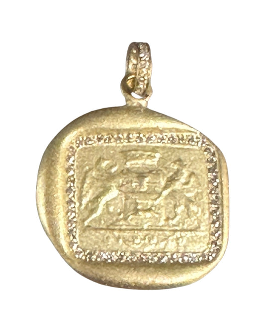 Double Gryphon 18k Gold Diamond Pendant